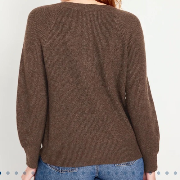 NWT OLD NAVY SoSoft Loose V-Neck Sweater Color: Espresso SIZE X-LARGE - Picture 3 of 5